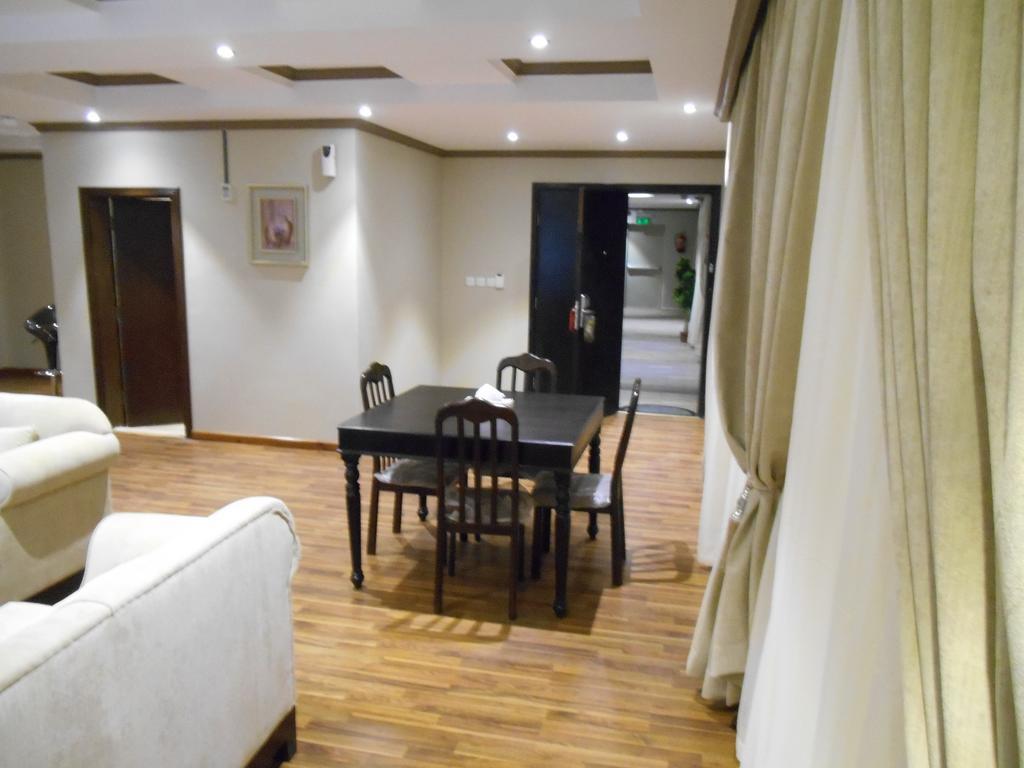 Shamaat Jeddah Aparthotel Habitación foto